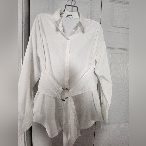 EUC button down shirt with sash - Picture 1 of 3